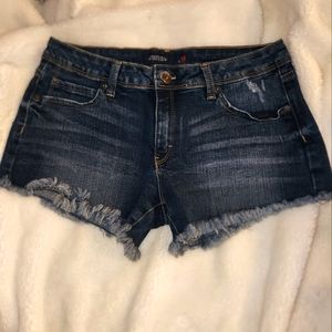 Justusa girls Jean shorts Size medium